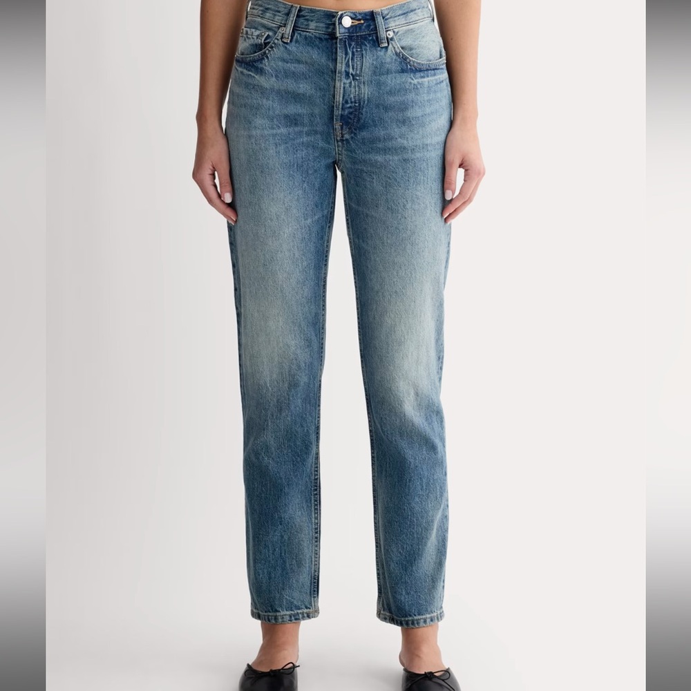 Everlane | The 90’s Cheeky Jean
